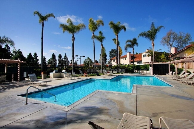 Building Photo - 12329 Caminito Mira del Mar