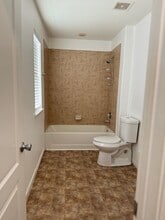 Building Photo - 3403 Braddock Ln