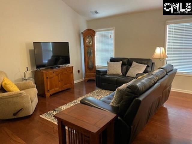 Foto del edificio - 317 Finch Ln