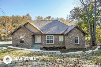 Building Photo - 1020 Brookview Ct