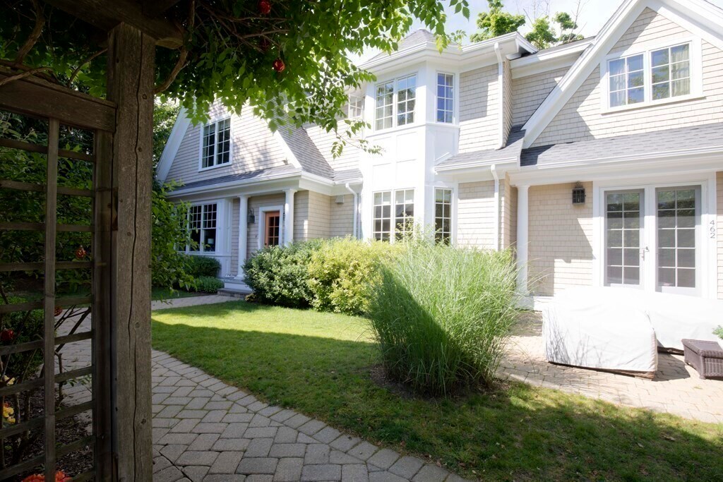 462 Heath St Unit 0, Chestnut Hill, MA 02467 Apartments in Chestnut