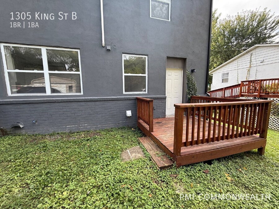 Photo - 1305 King St B-