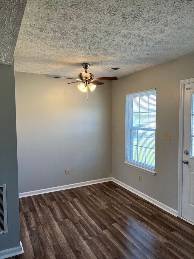 Building Photo - 2803 Styx Ct