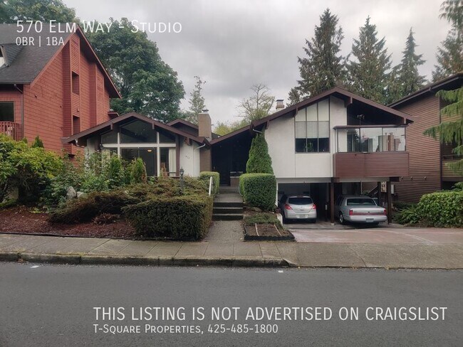Building Photo - Don’t wait on this Studio , Great Location...