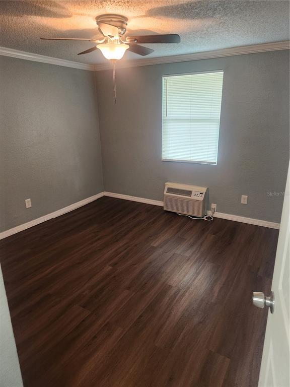 Foto del edificio - 5901 Bryce Ln