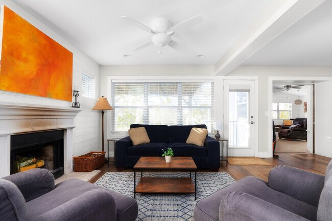 Foto del edificio - 709 Colonial Park Blvd