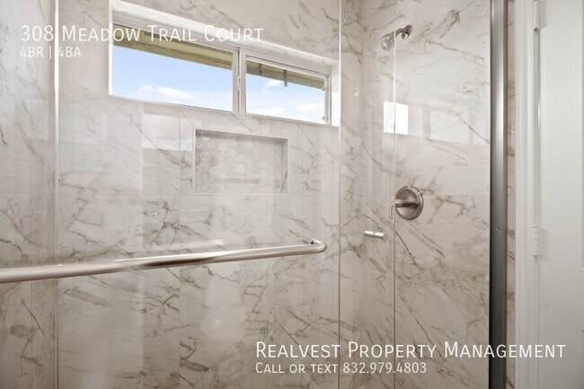 Foto del edificio - 308 Meadow Trail Ct