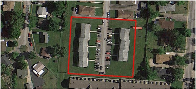 Aerial Photo - 1701-1721 Carstare Dr