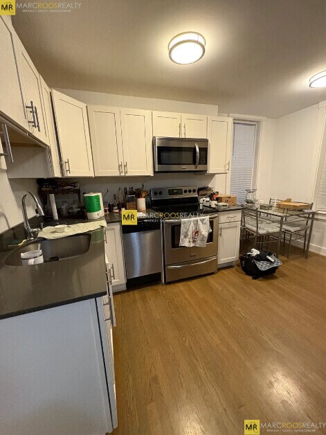 Primary Photo - 37 N Margin St