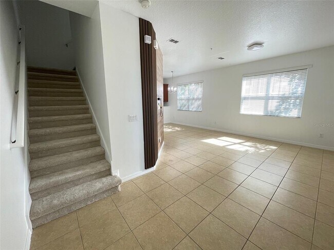 Foto del edificio - 10048 Hartford Maroon Rd