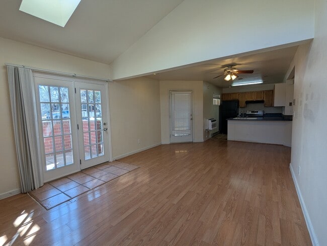 Building Photo - 3531 Windmill Dr