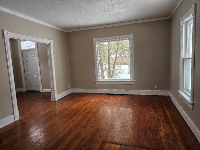 Foto del edificio - 107 S Hawley St