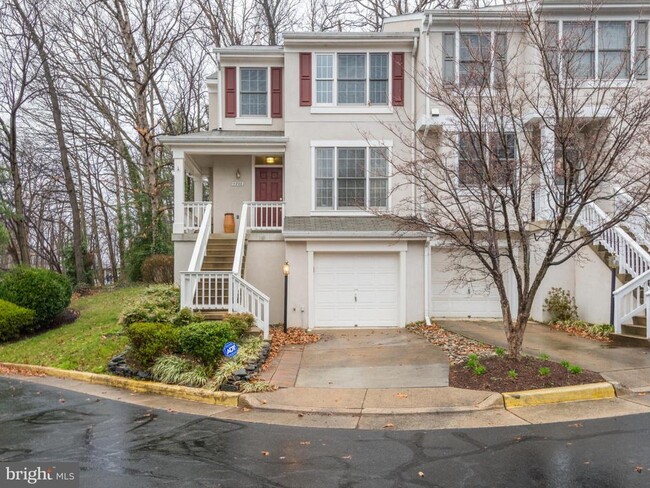Building Photo - 11300 Fairwind Way