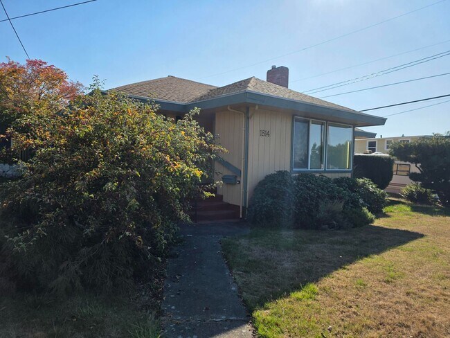 Photo - 2 Bedroom Home in Manette!