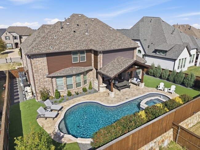 Building Photo - 2801 Seabiscuit Rd