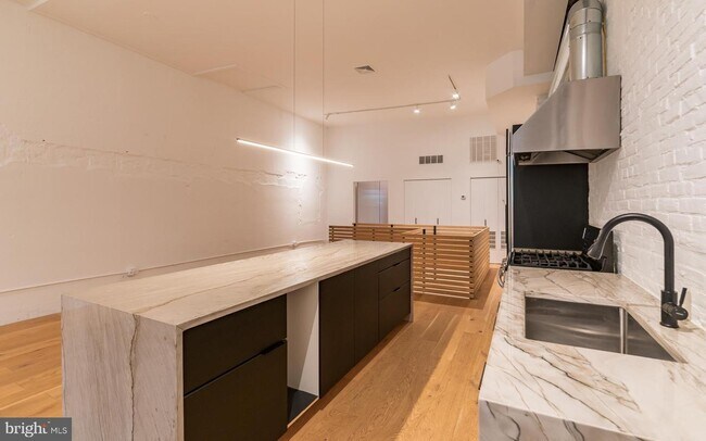 Foto del edificio - 829 N 2nd St