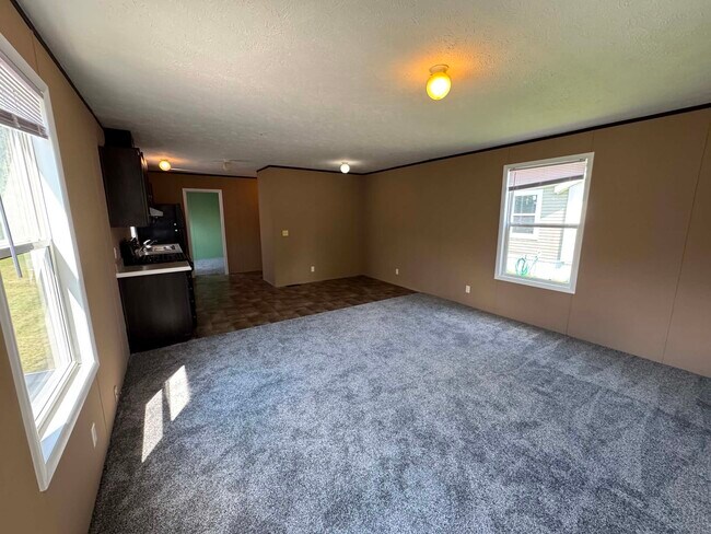 Foto del edificio - 48581 Pineview Dr