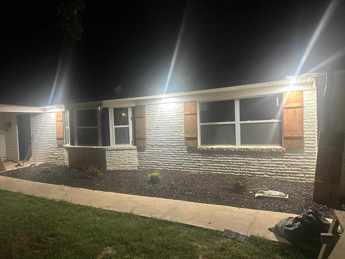 Building Photo - 307 Indian Mound Rd