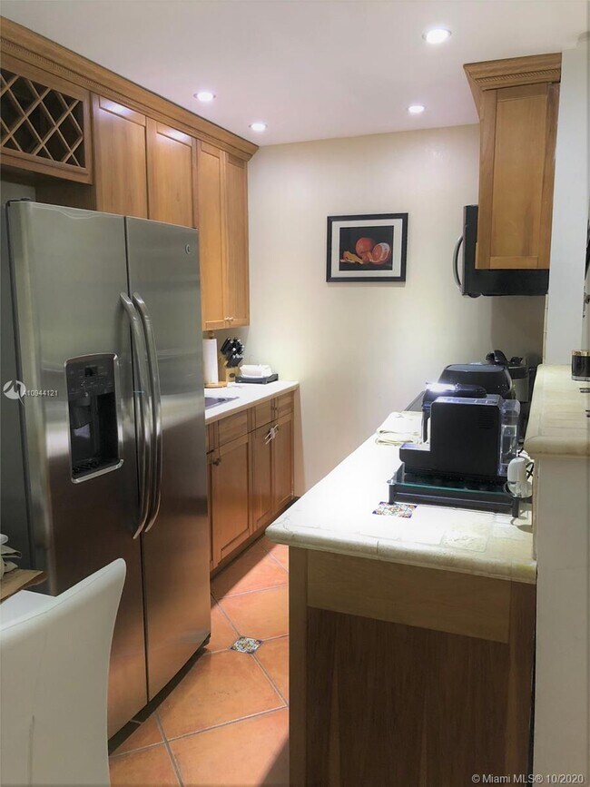 Foto del edificio - 10786 N Kendall Dr