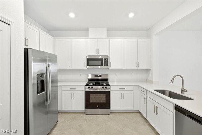 Foto del edificio - 14767 Anchorage Rd