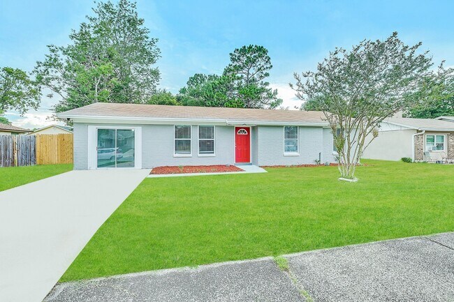 Building Photo - 2380 Sharon Lake Dr