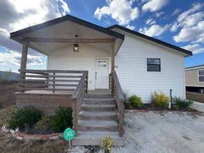 Building Photo - 695 Rd 5707