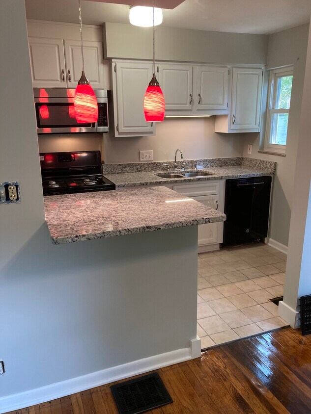 3080 Northwest Blvd, Upper Arlington, OH 43221 Townhome Rentals in