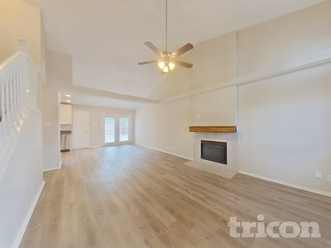 Foto del edificio - 837 Globe Ave