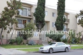 Primary Photo - 1259 N Ardmore Ave