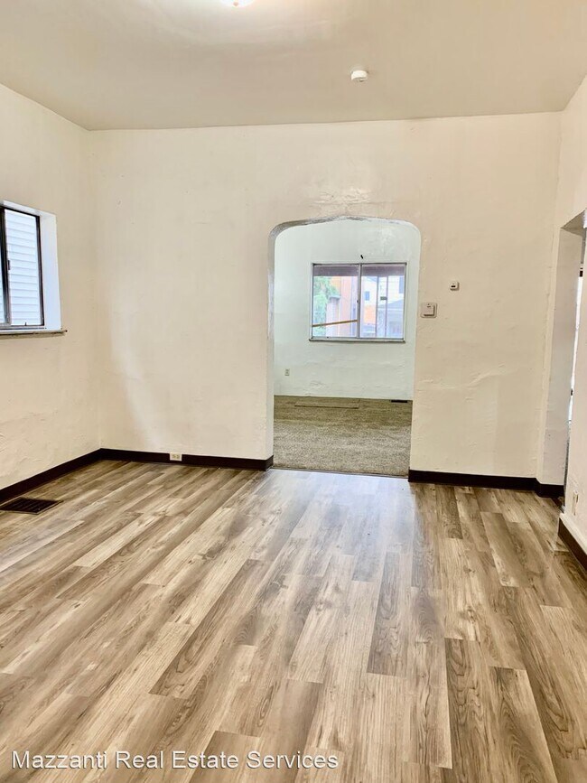 Building Photo - 4 br, 2 bath House - 517 Franklin Street