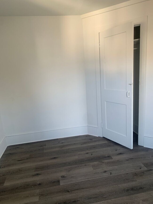 Foto del edificio - 136 N 10th