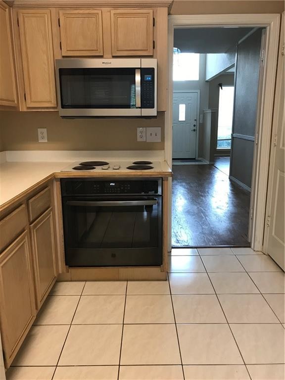 Building Photo - 3035 Brookshire Dr