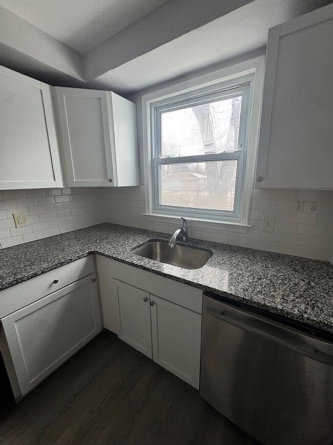 Building Photo - 17399 12 Mile Rd