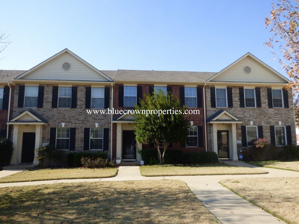 2 Bedroom 1.5 Bath Townhome Townhome Rentals in Richardson TX