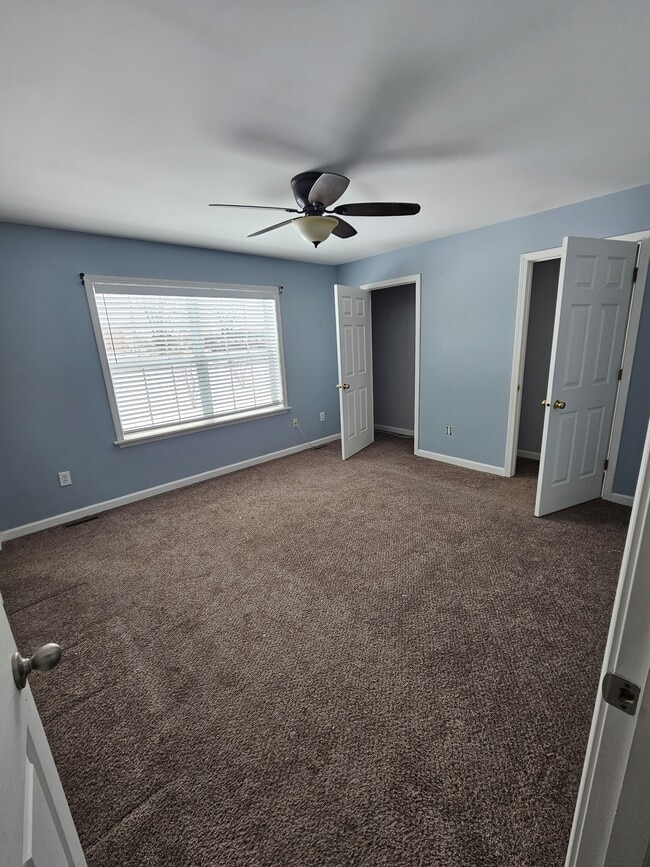 Building Photo - 207 Broad St