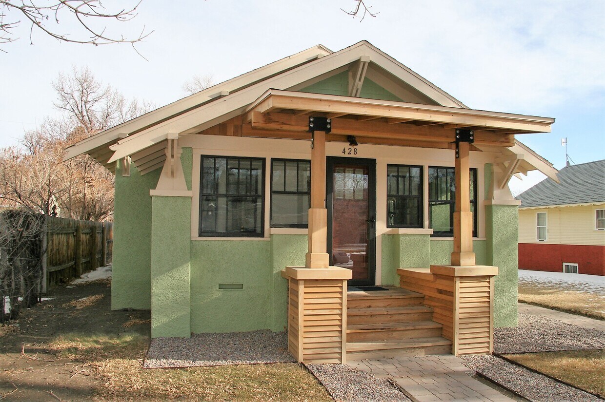 Primary Photo - 428 N 5th St