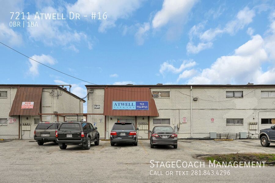 Foto principal - 7211 Atwell Dr