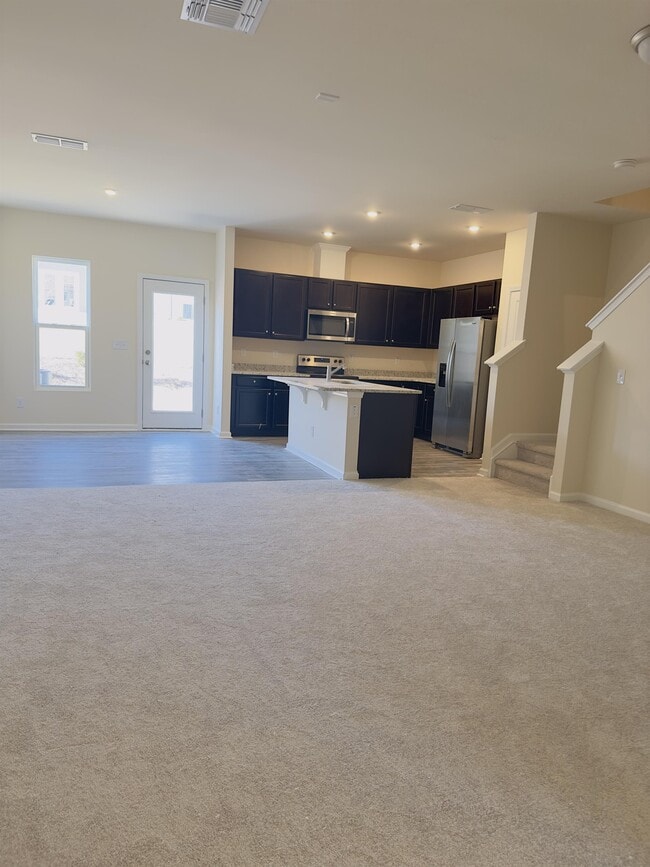 Foto del edificio - 732 Ambrose Hl Ln