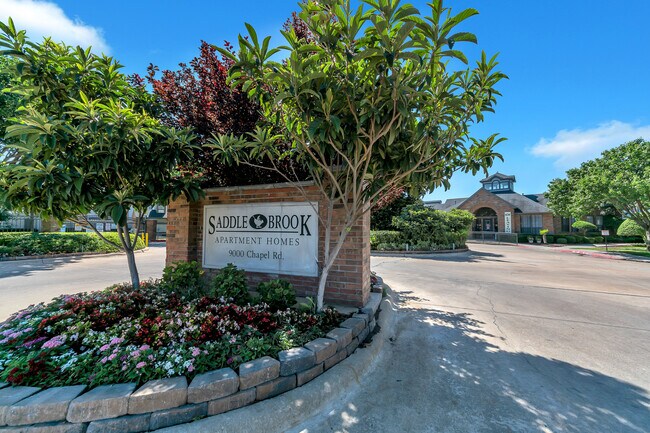 Foto del edificio - Saddle Brook Apartments