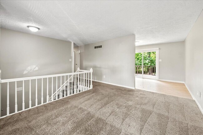 Photo - 9408 Big Ben Cir House