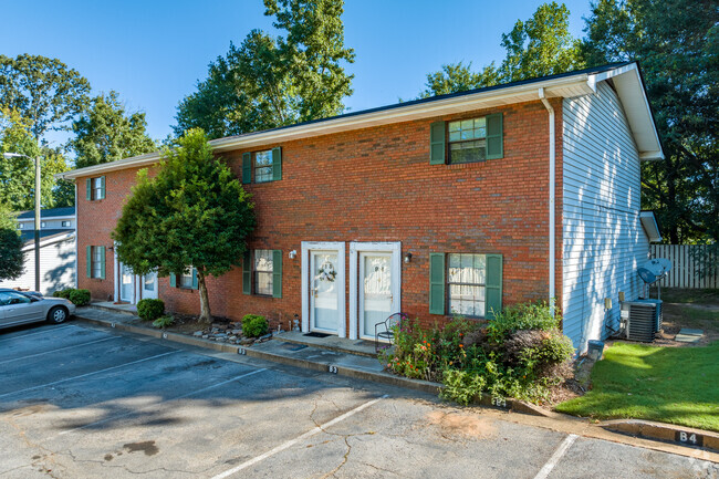 Foto del edificio - Cedar Springs Apartments