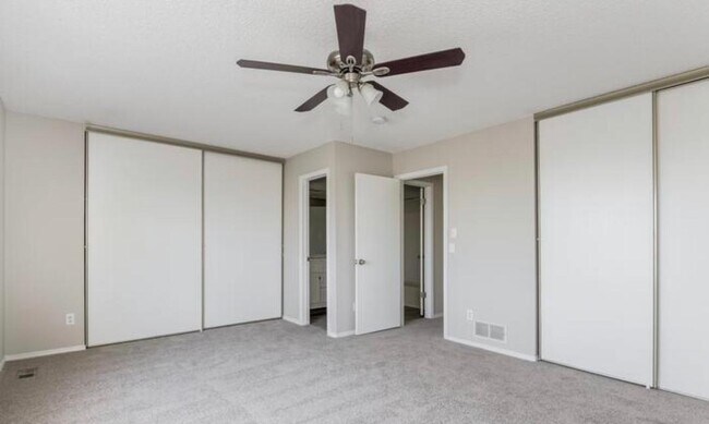 Foto del edificio - 9045 Fairwood St