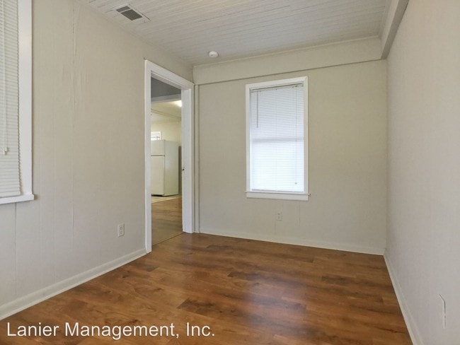 Building Photo - 2 br, 1 bath House - 830 Crossgate Rd