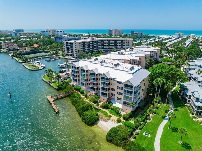 Building Photo - 1280 Dolphin Bay Way