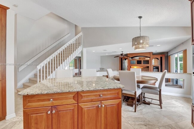 Building Photo - 19314 King Palm Ct