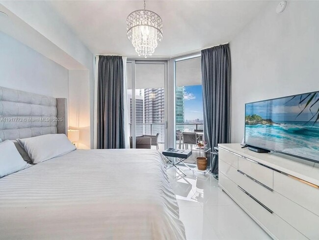 Foto del edificio - 851 NE 1st Ave