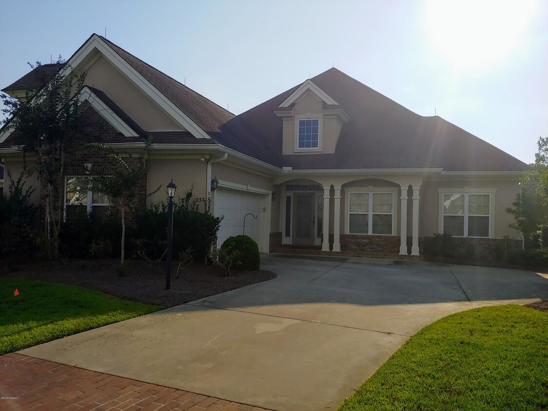 237 Sedgefield Pl SW, Ocean Isle Beach, NC 28469 House Rental in