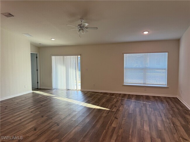 Foto del edificio - 1712 SW 3rd Terrace