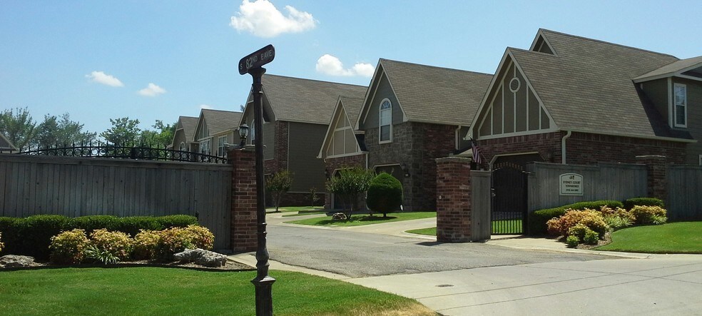 Primary Photo - Sydney Court Townhomes