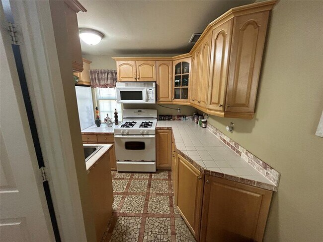 Foto del edificio - 4812 Avenue G Ave